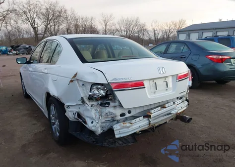 2012 Honda Accord 2.4 Se from USA, damaged, VIN 1HGCP2F67CA157069